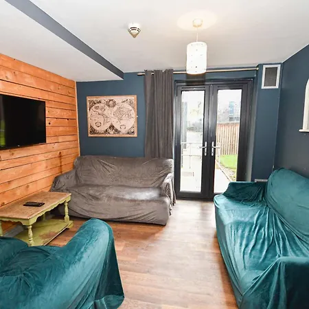 Cosy Budget 2bed Shared Kitchen Lägenhet *