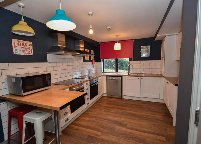 Cosy Budget 2bed Shared Kitchen * Leeds (West Yorkshire)