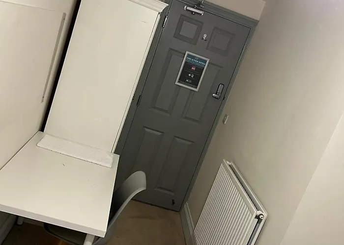 Cosy Budget 2bed Shared Kitchen * Leeds (West Yorkshire)