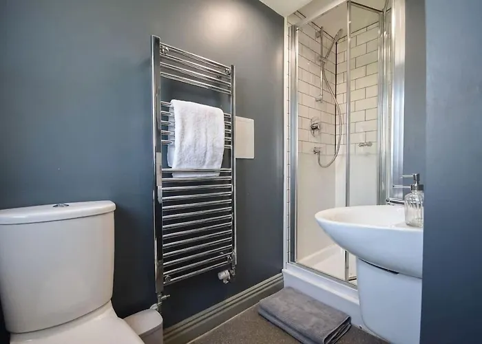 Cosy Budget 2bed Shared Kitchen Apartment Leeds (West Yorkshire)