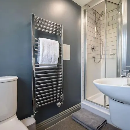 Cosy Budget 2bed Shared Kitchen Apartamento Leeds (West Yorkshire)