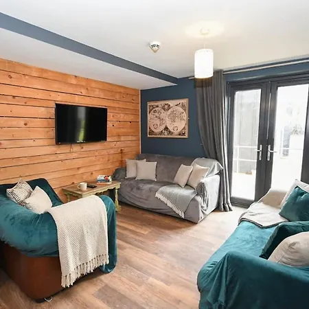 Cosy Budget 2bed Shared Kitchen