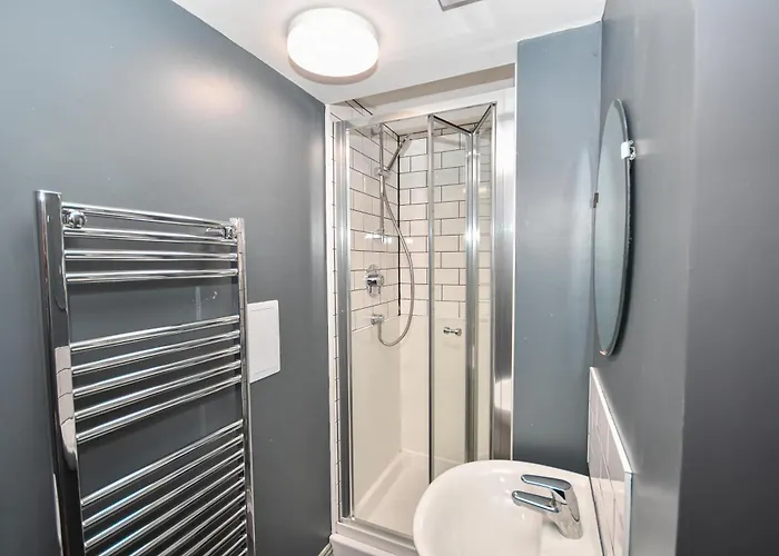 Cosy Budget 2bed Shared Kitchen Apartamento