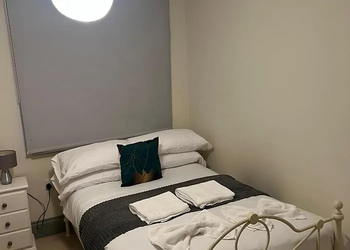 Apartamento Cosy Budget 2bed Shared Kitchen *